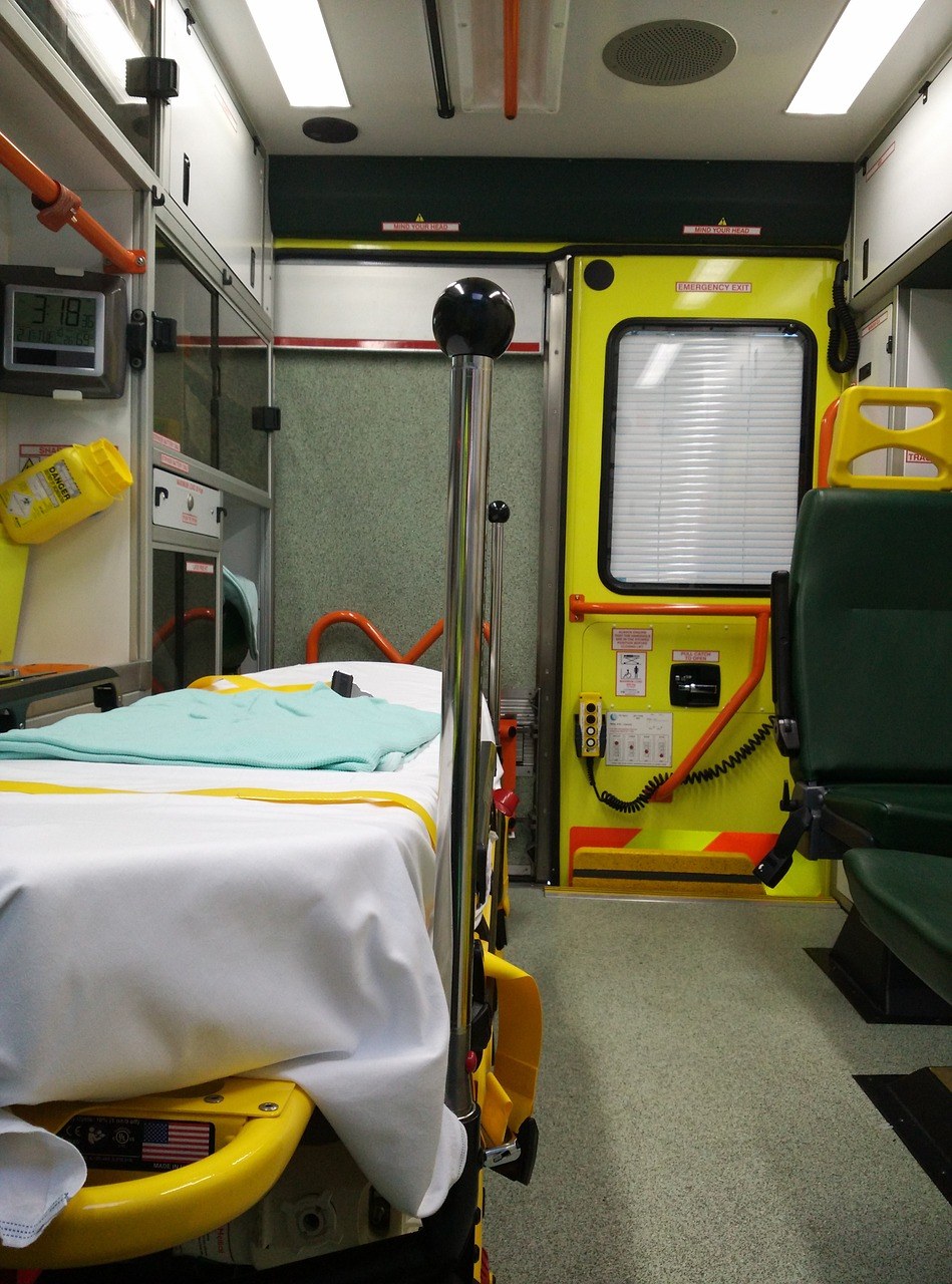que carnet hace falta para conducir una ambulancia 4